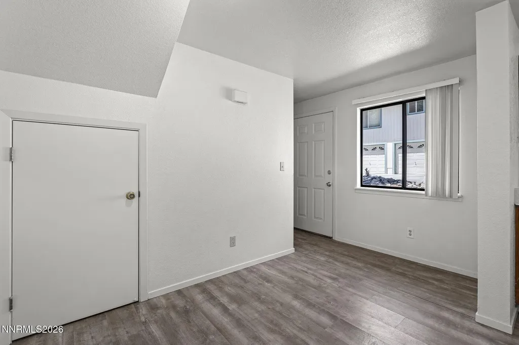 868 Minnesota Carson City NV 89703