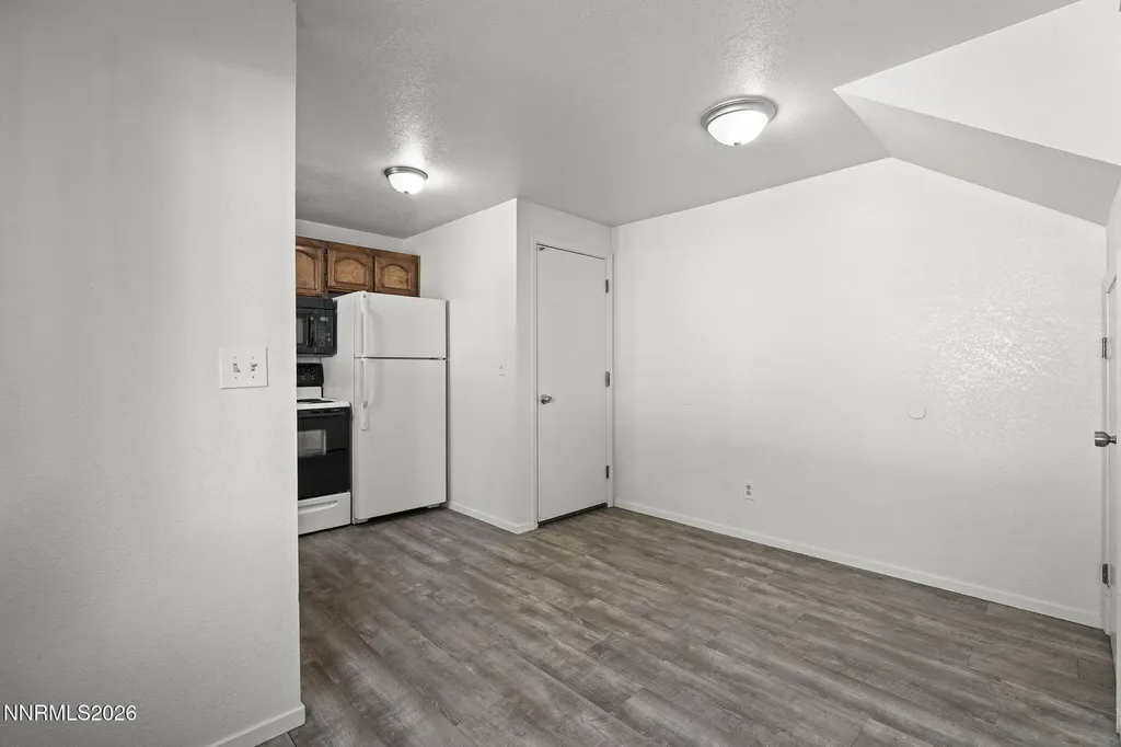 868 Minnesota Carson City NV 89703