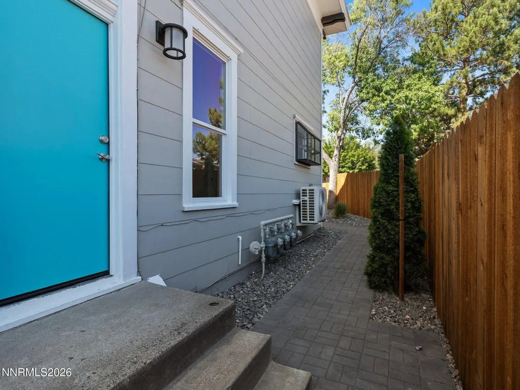 50 Berrum Reno NV 89509