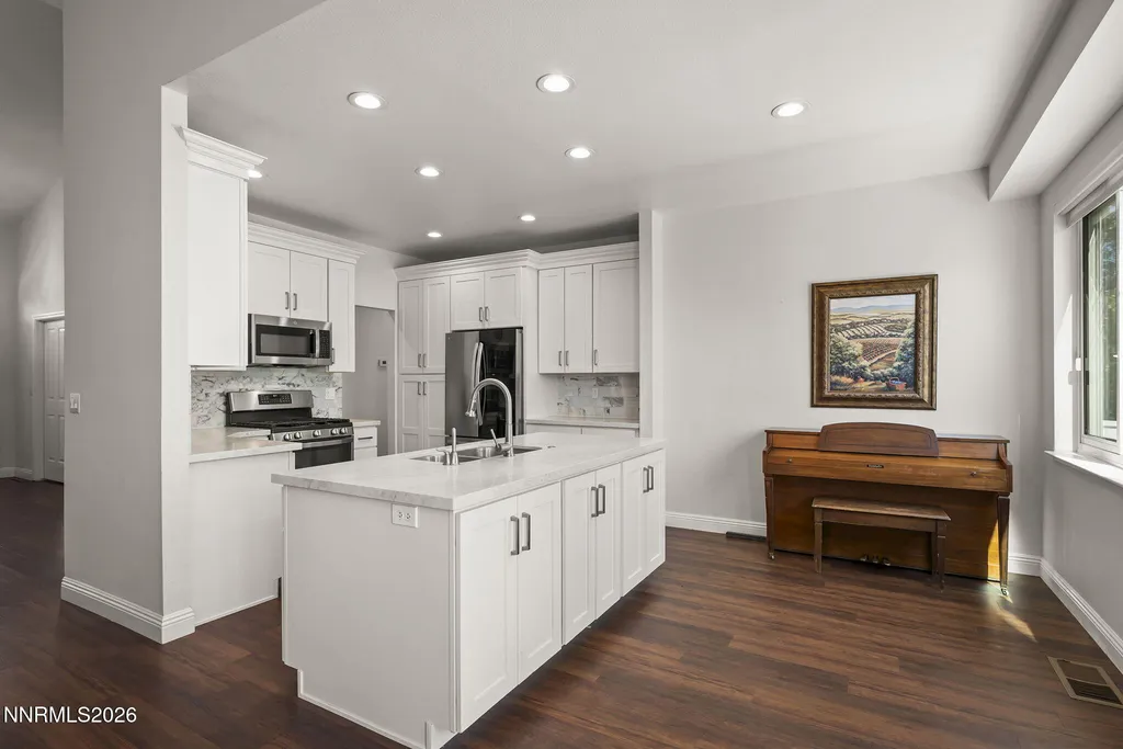 4581 Lynnfield Reno NV 89519