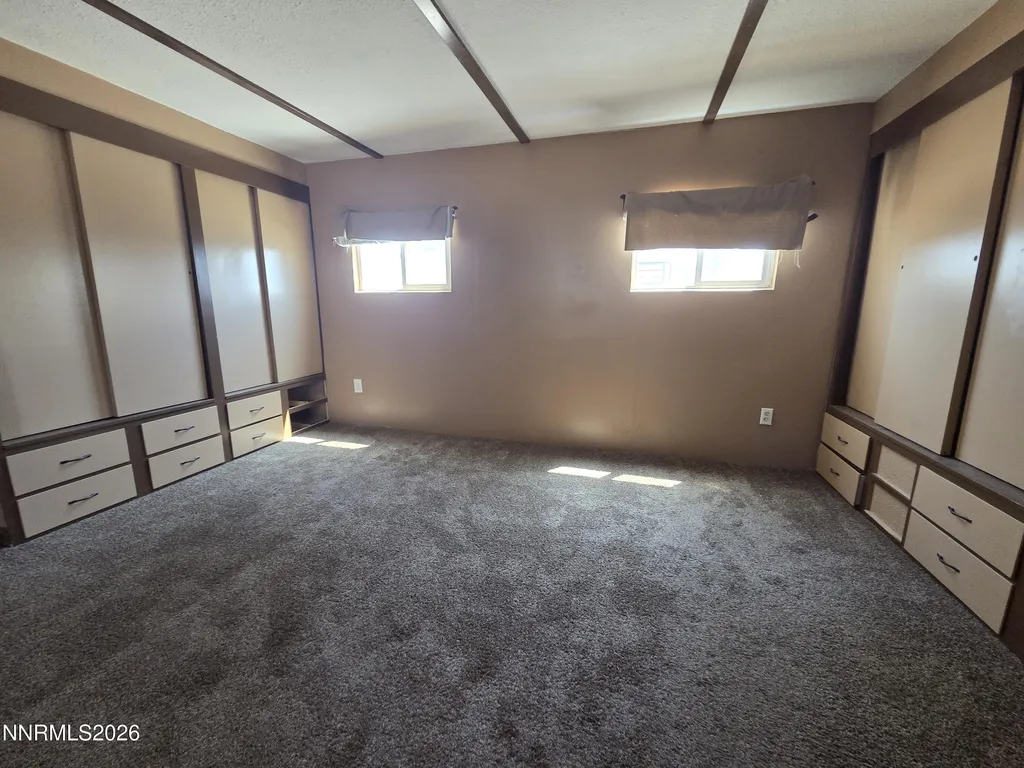 8 Martin Moundhouse NV 89706
