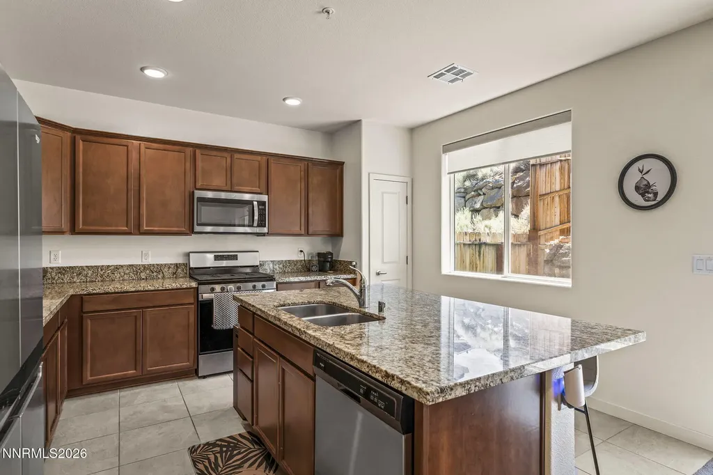 4771 Falcon Rock Sun Valley NV 89433