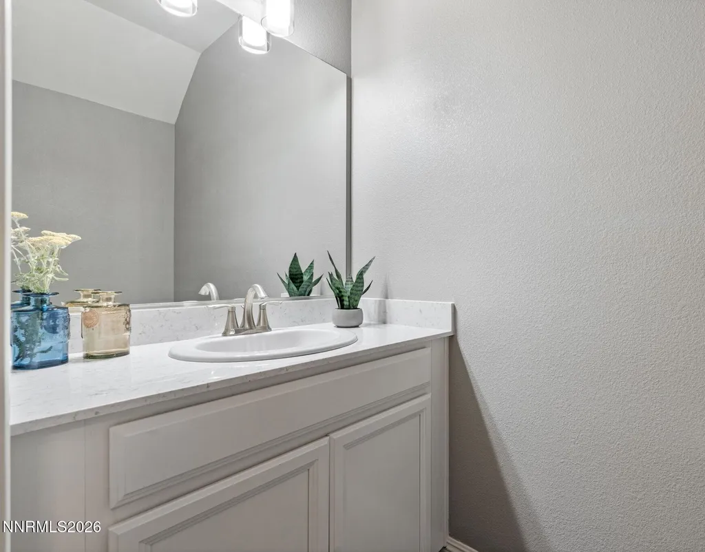 1302 Handelin Carson City NV 89706