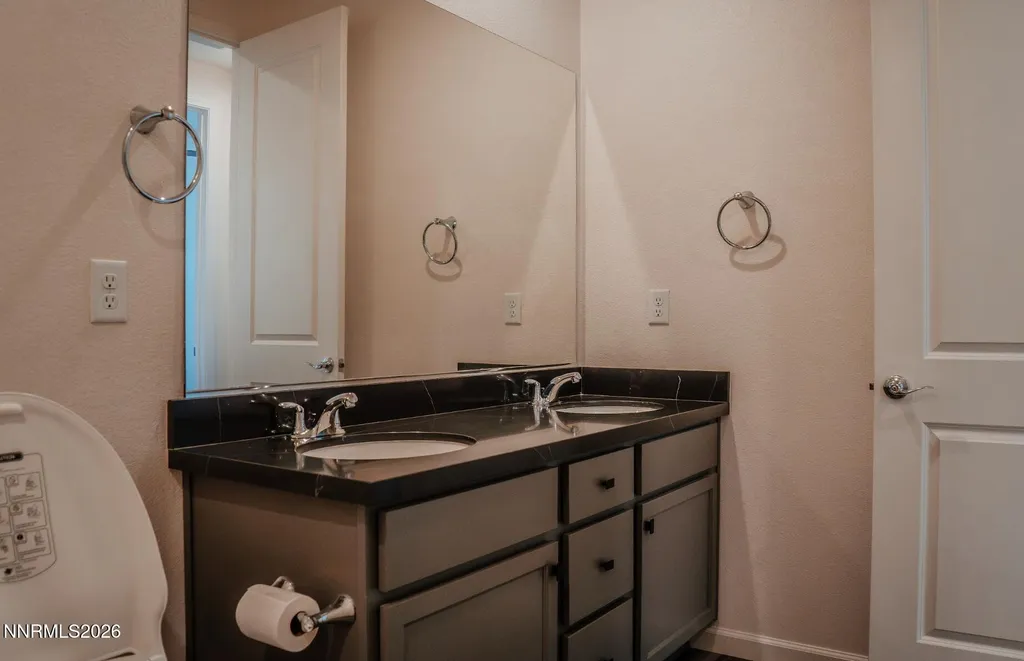 7729 Navasota Sparks NV 89436