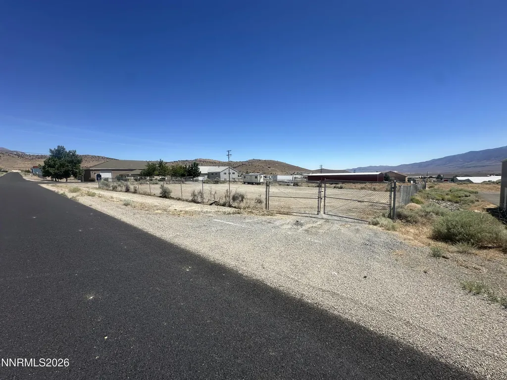 43 Diamondback Moundhouse NV 89706