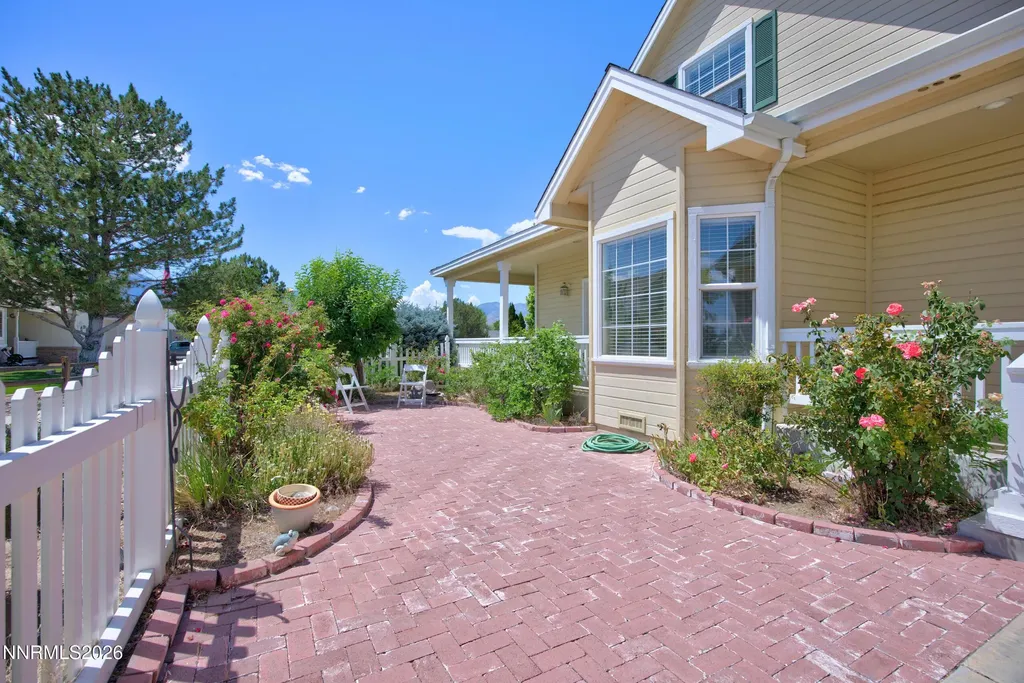 1175 Country Club Minden NV 89423