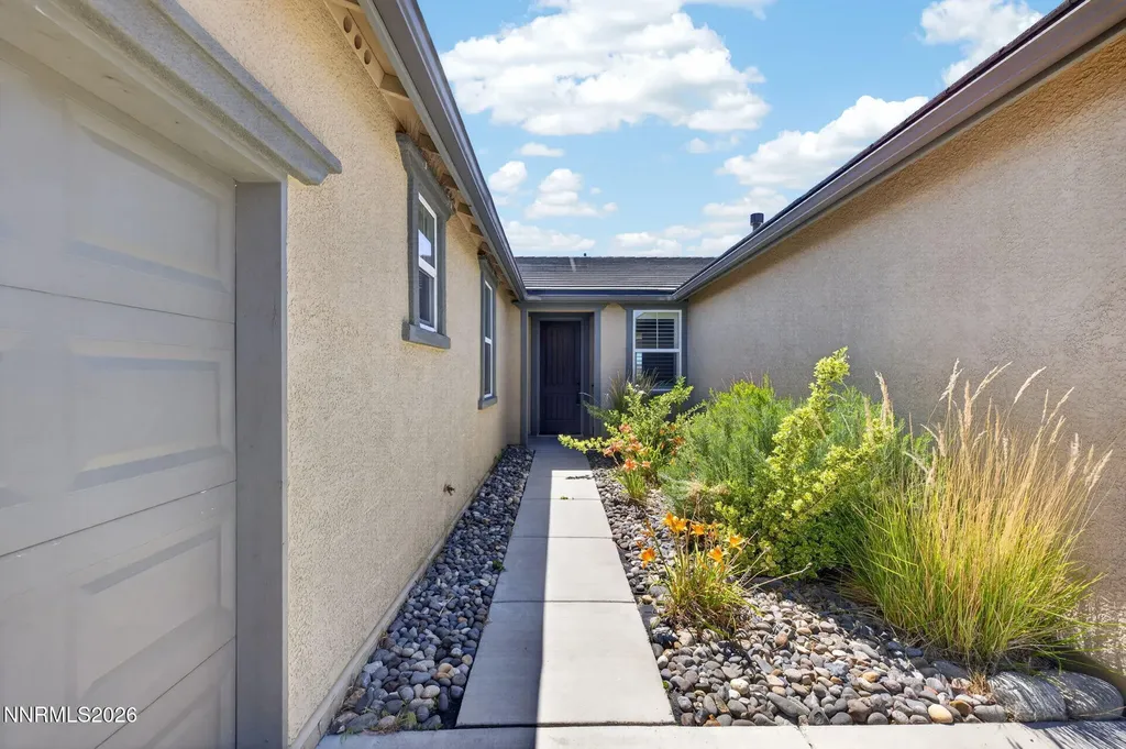 1431 Snow Summit Reno NV 89523