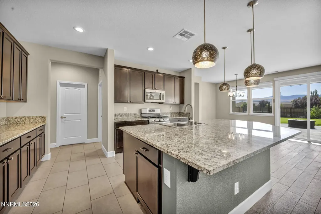 812 Spooner Sparks NV 89441