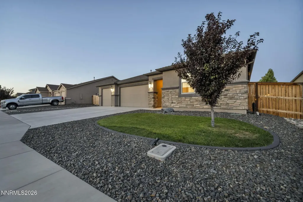 812 Spooner Sparks NV 89441