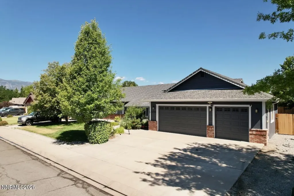 1010 Silveranch Gardnerville NV 89460