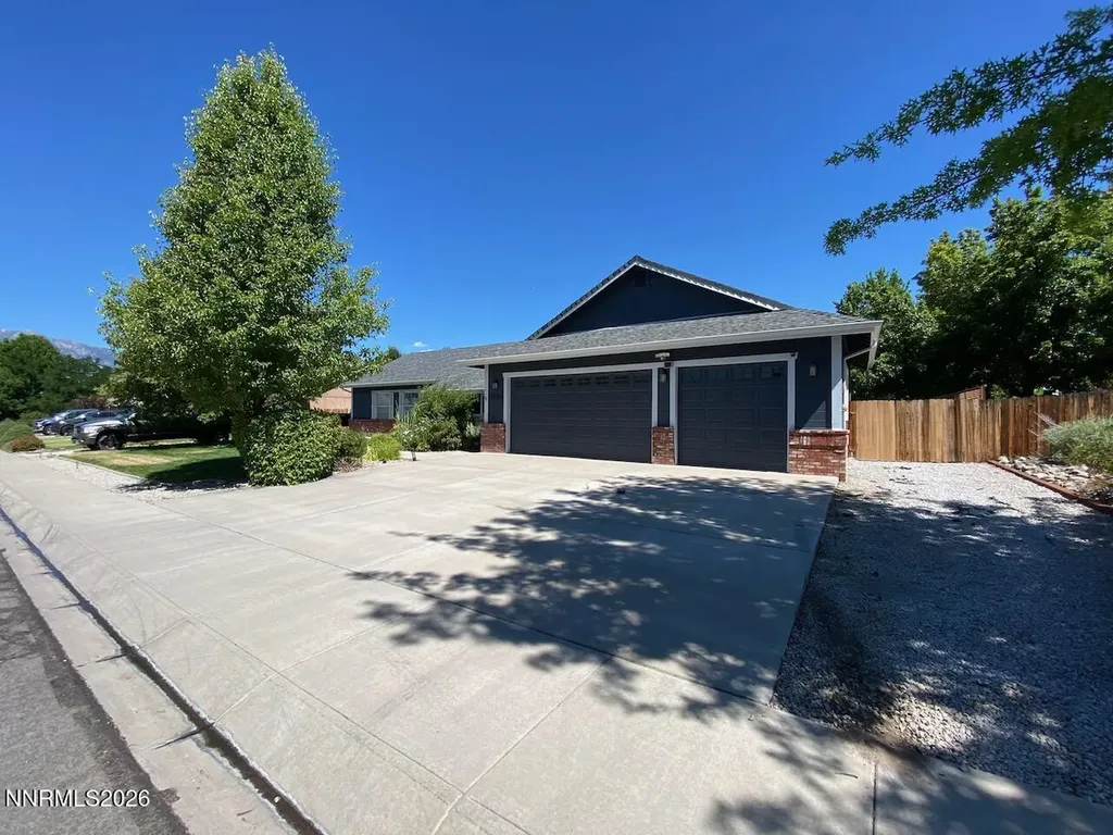 1010 Silveranch Gardnerville NV 89460
