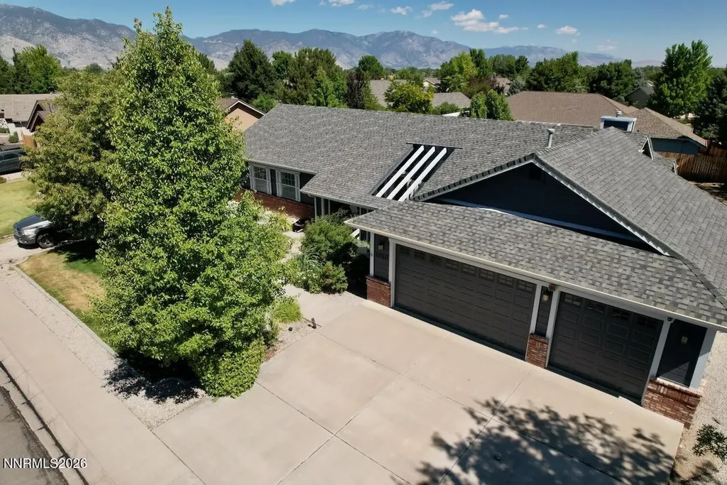 1010 Silveranch Gardnerville NV 89460