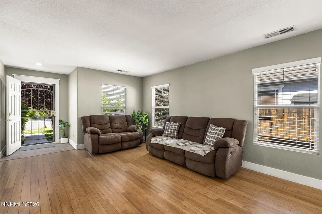 7775 Tulear Reno NV 89506