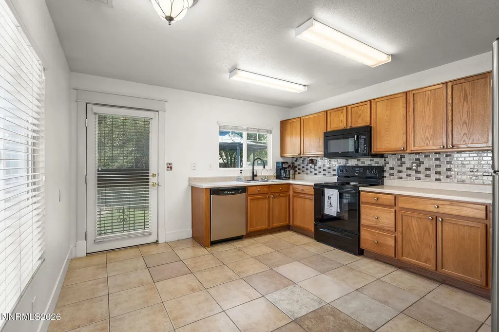 7775 Tulear Reno NV 89506