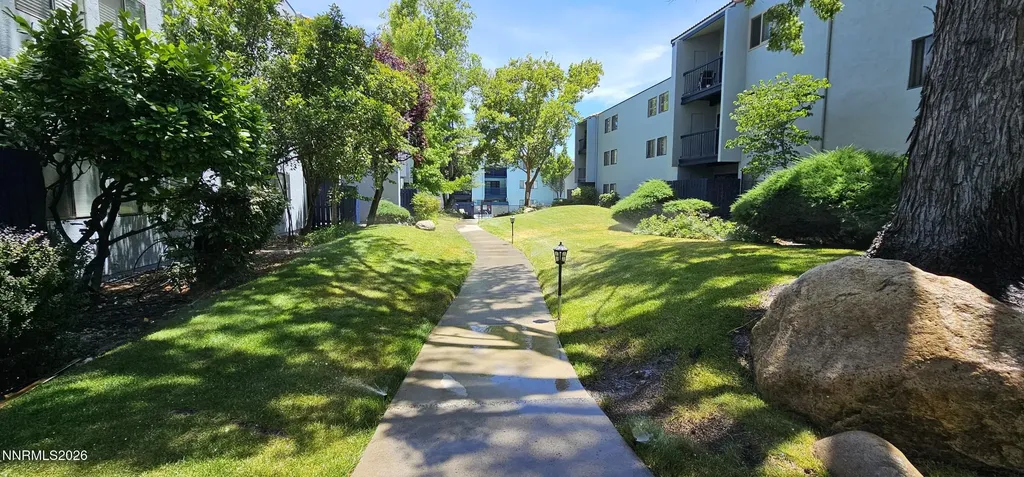 2700 Plumas Reno NV 89509
