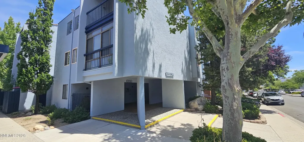 2700 Plumas Reno NV 89509