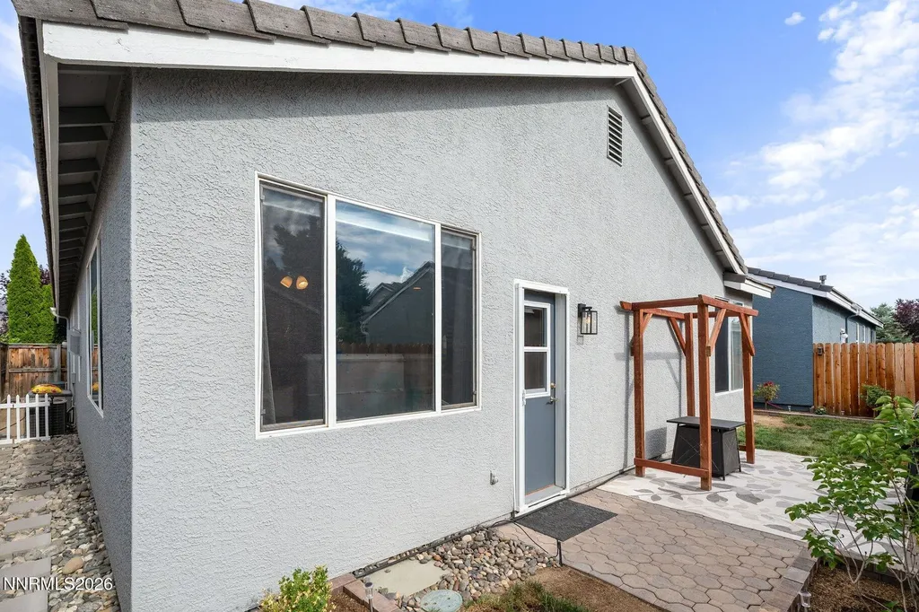 1704 Burwood Reno NV 89521