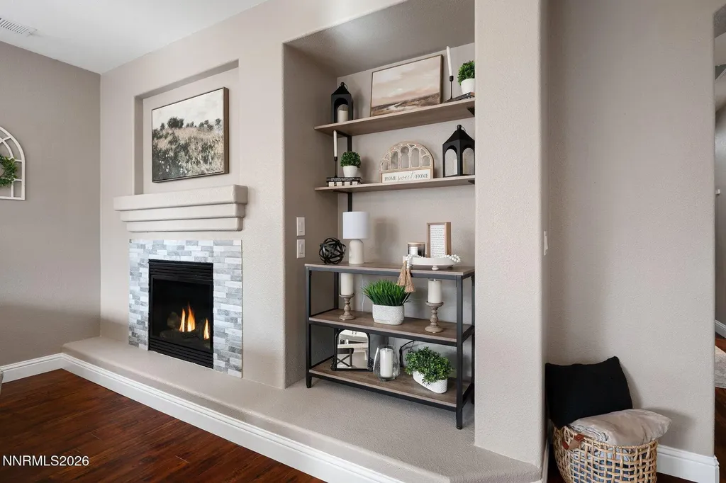 1704 Burwood Reno NV 89521