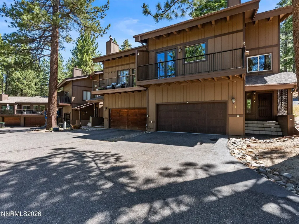 7 Katherine Stateline NV 89449