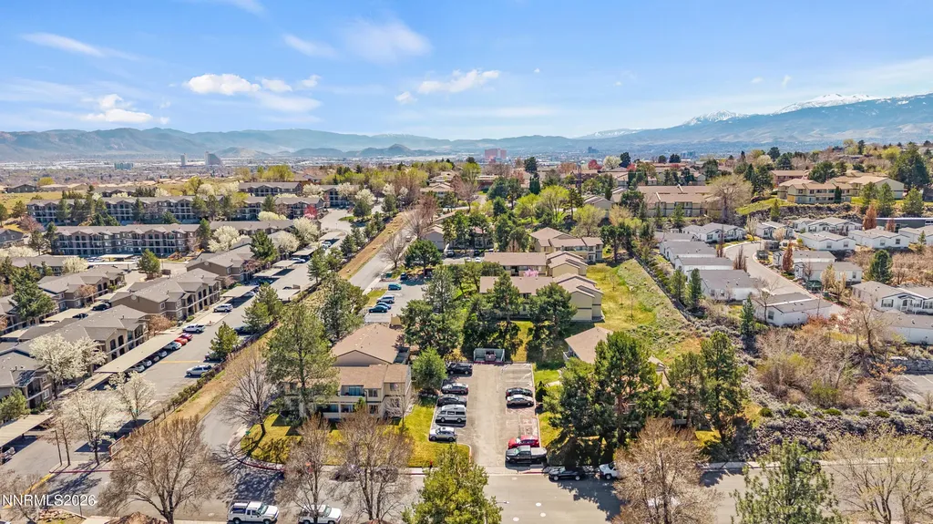 3942 Clear Acre Reno NV 89512