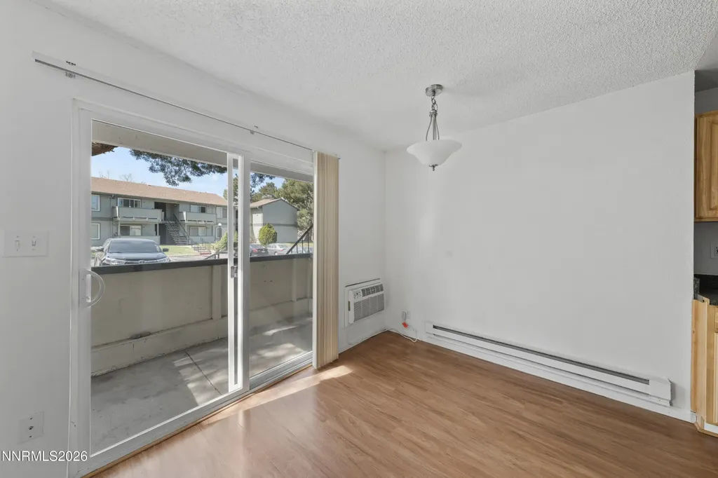 3942 Clear Acre Reno NV 89512