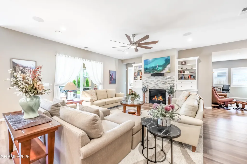 2285 Butte Creek Sparks NV 89436