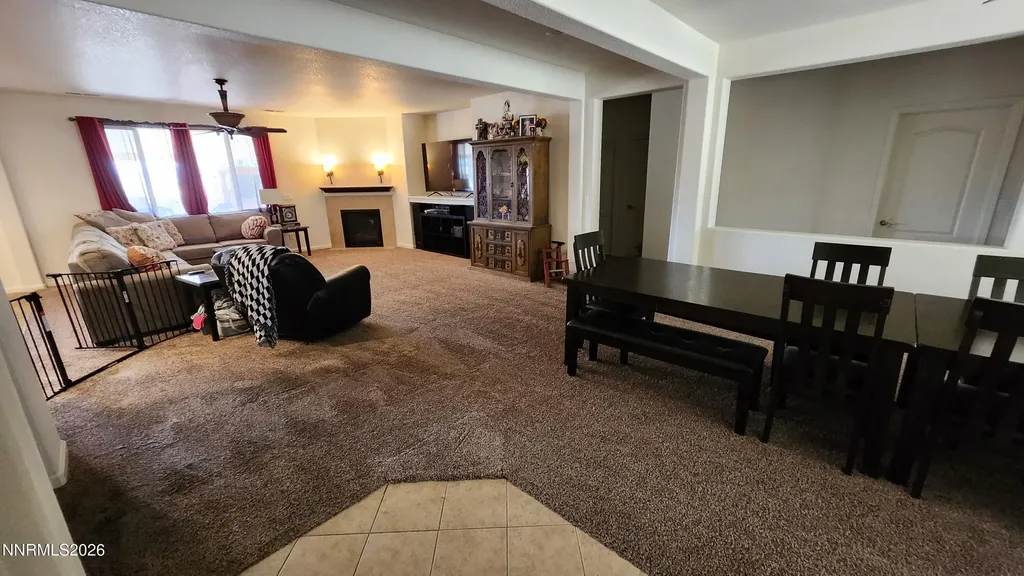 103 Creekside Dayton NV 89403