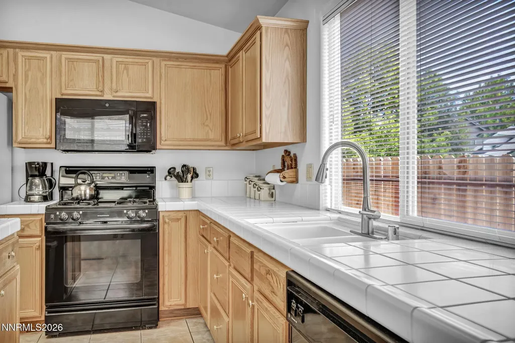 3205 Fairlands Reno NV 89523