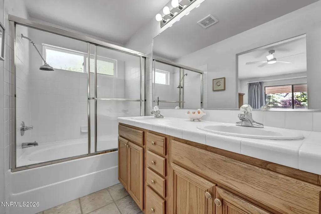 3205 Fairlands Reno NV 89523
