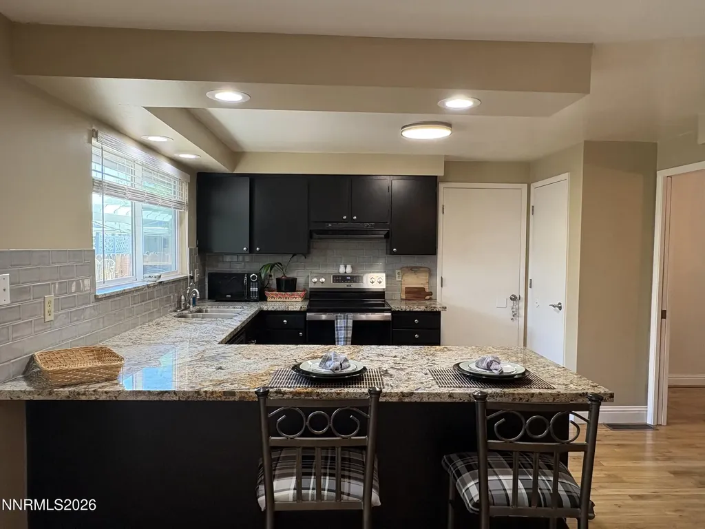 3077 Meadowlands Sparks NV 89431