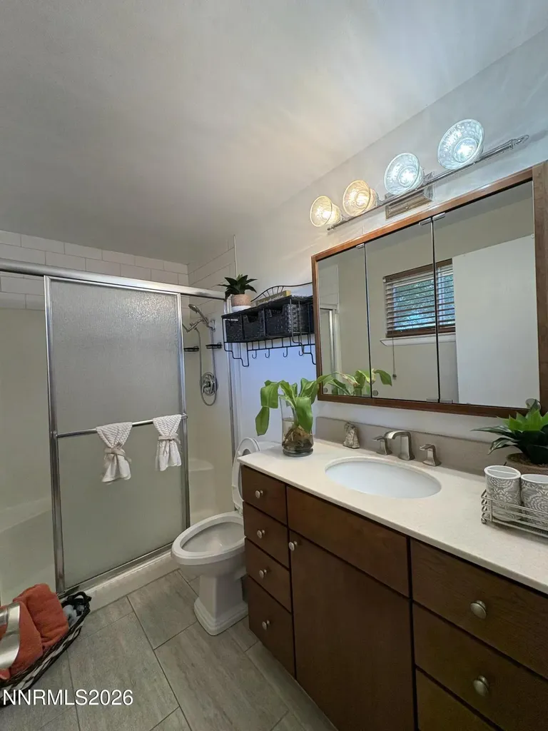 3077 Meadowlands Sparks NV 89431