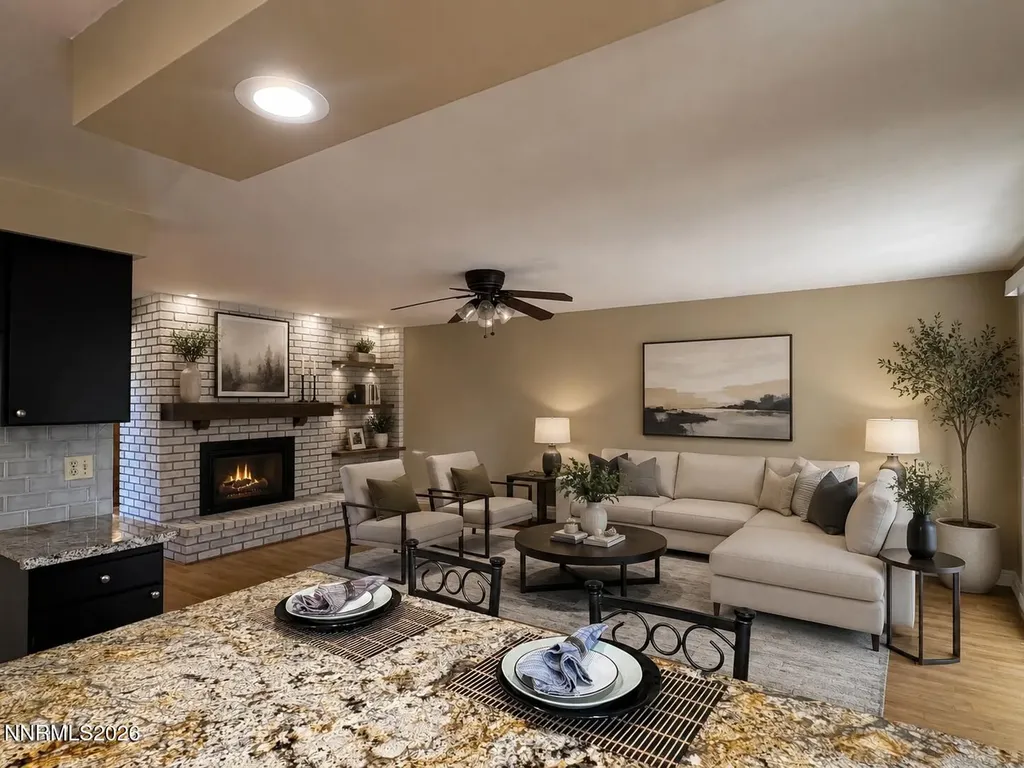 3077 Meadowlands Sparks NV 89431