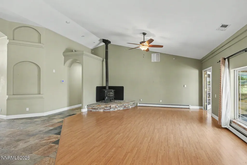 1253 Briggs Fallon NV 89406