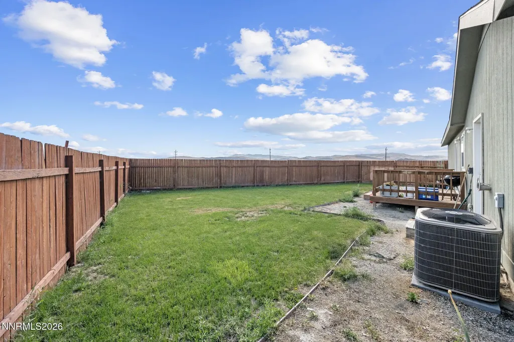 115 Ash Lovelock NV 89419