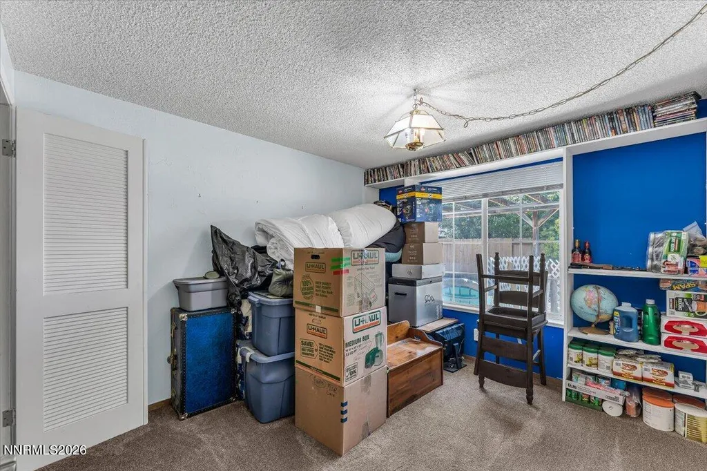 1805 Camelback Sparks NV 89434