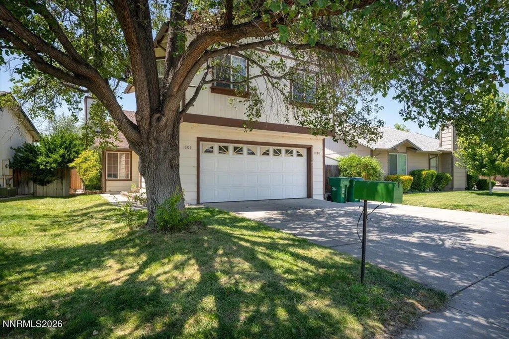 1805 Camelback Sparks NV 89434