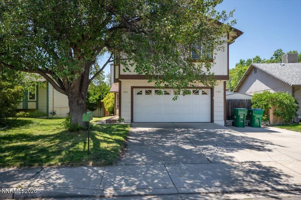 1805 Camelback Sparks NV 89434