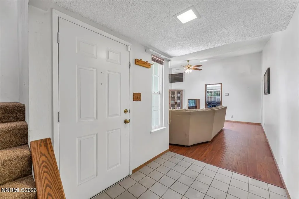 1805 Camelback Sparks NV 89434