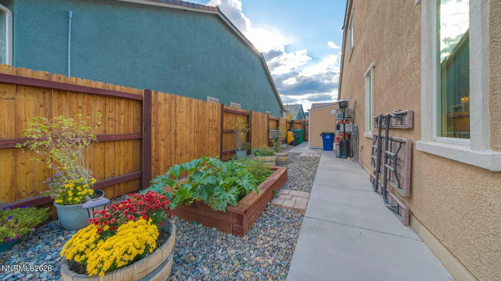 9400 Flying Horse Reno NV 89521