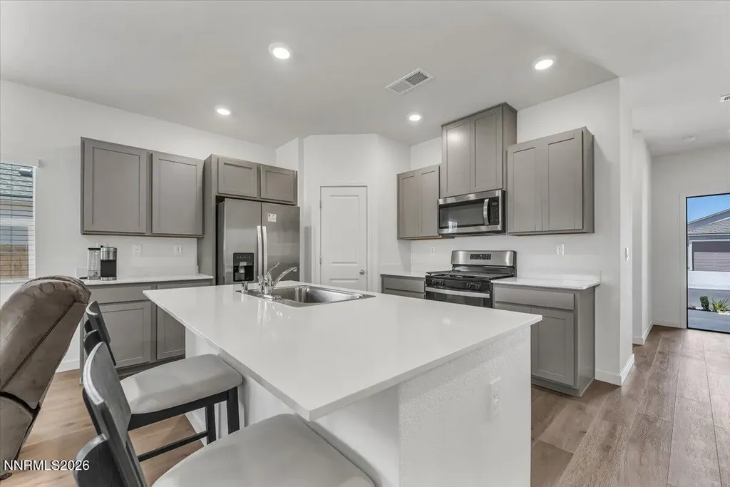 4529 Langdon Fernley NV 89408