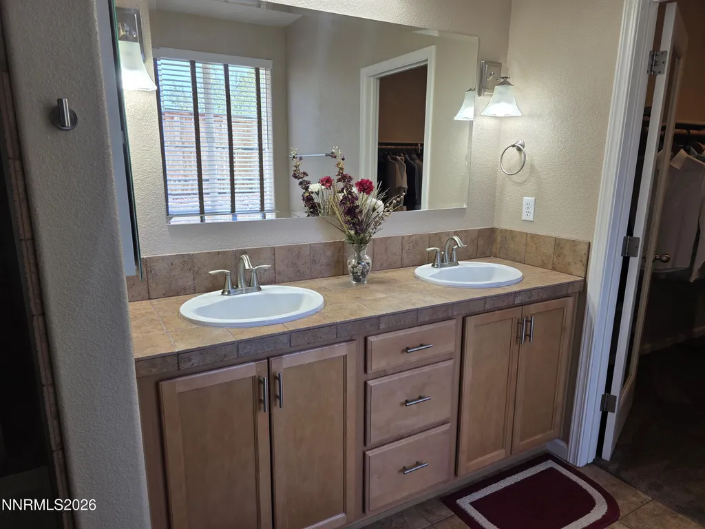 2838 Kimberlite Sparks NV 89436