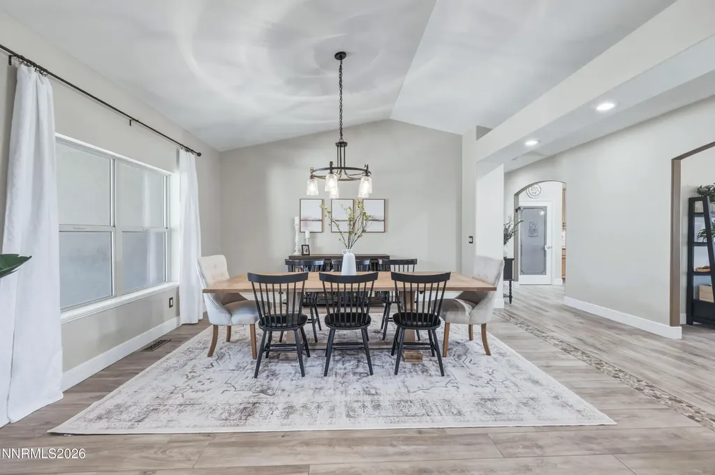 635 Valle Verde Sparks NV 89441