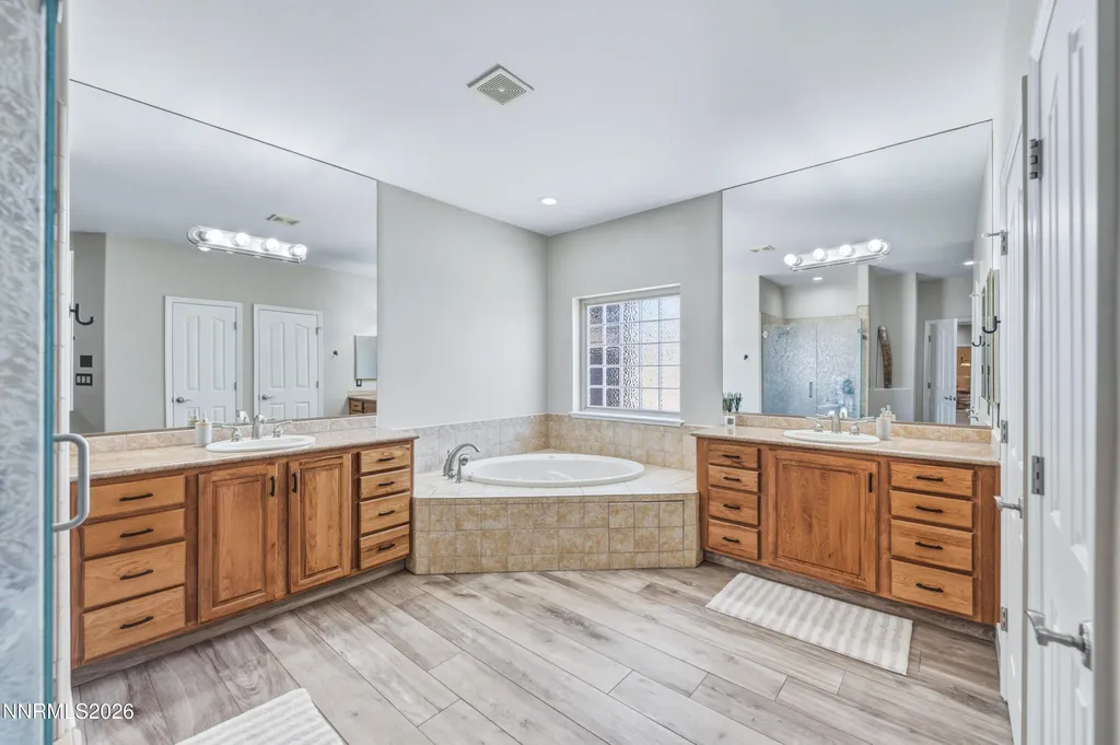 635 Valle Verde Spanish Springs NV 89441
