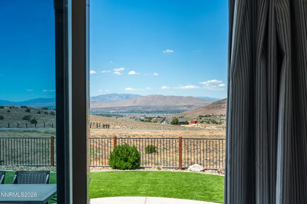 635 Valle Verde Sparks NV 89441
