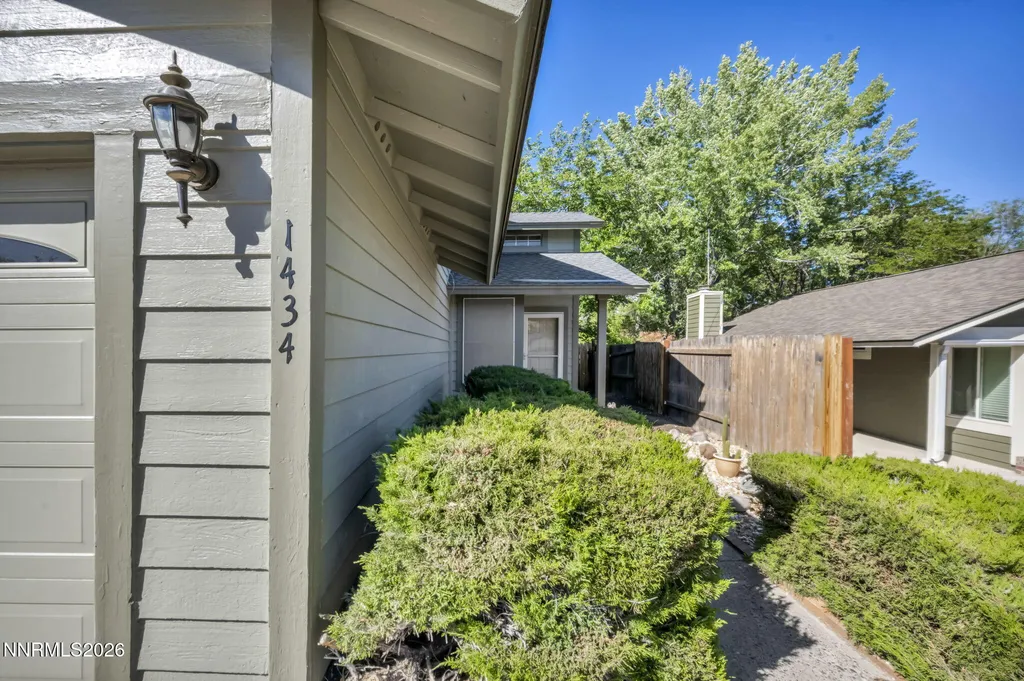 1434 Ambassador Reno NV 89523