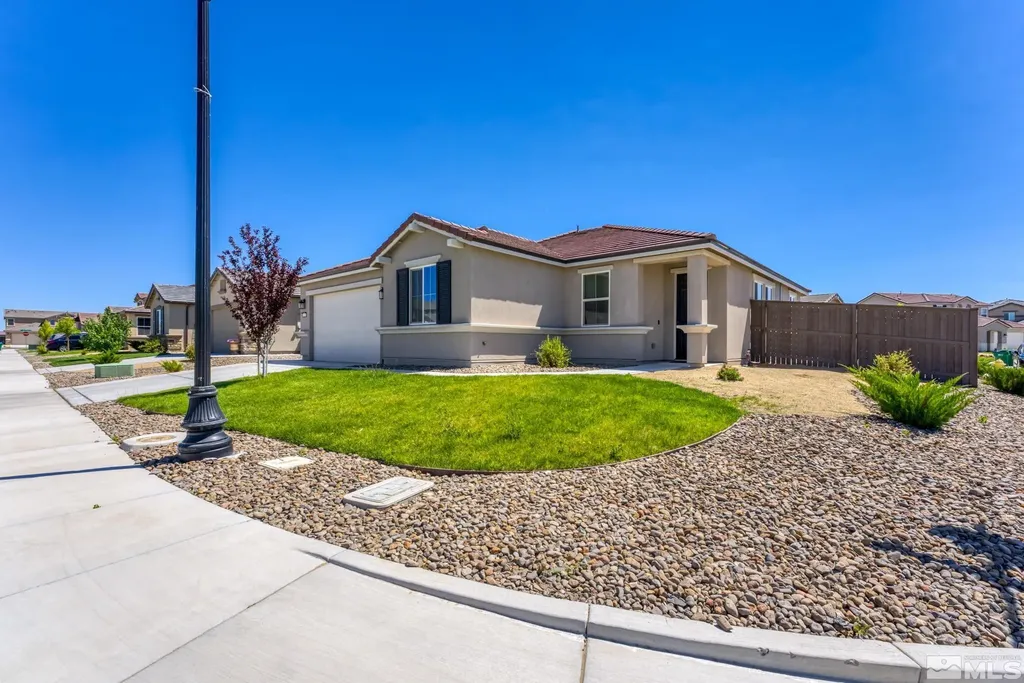 6934 Wild River Sparks NV 89436