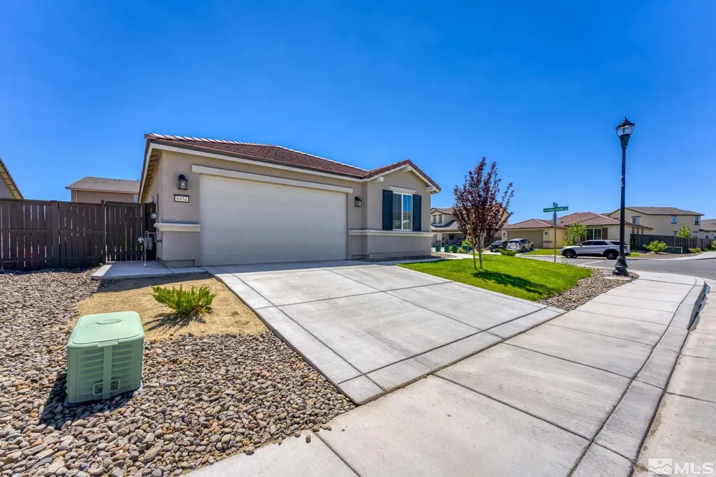 6934 Wild River Sparks NV 89436