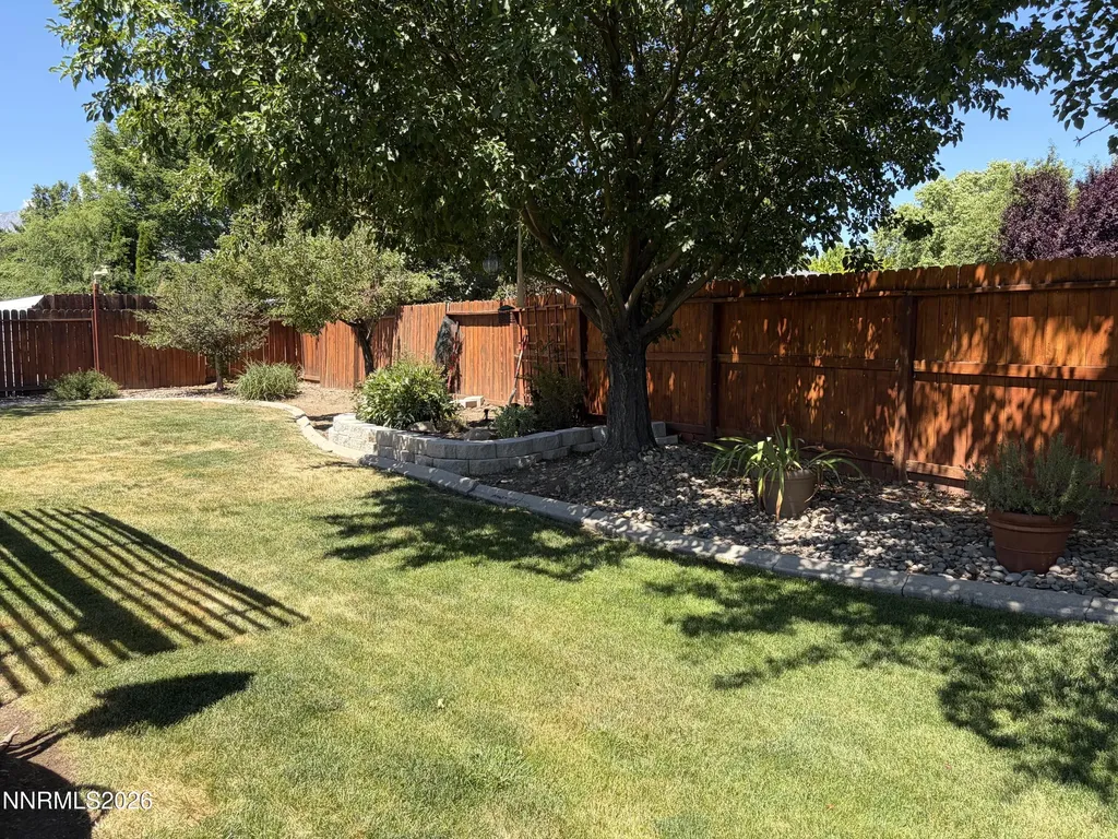 1478 Marion Russell Gardnerville NV 89410