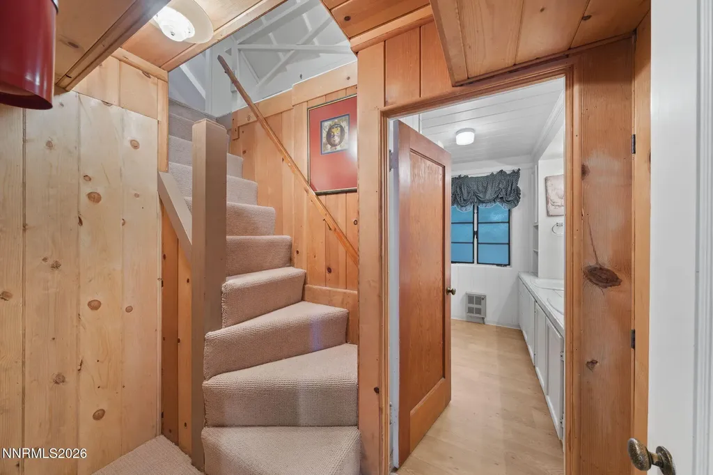 652 Freel Zephyr Cove NV 89448