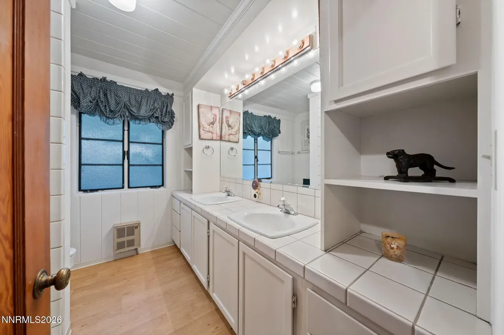 652 Freel Zephyr Cove NV 89448